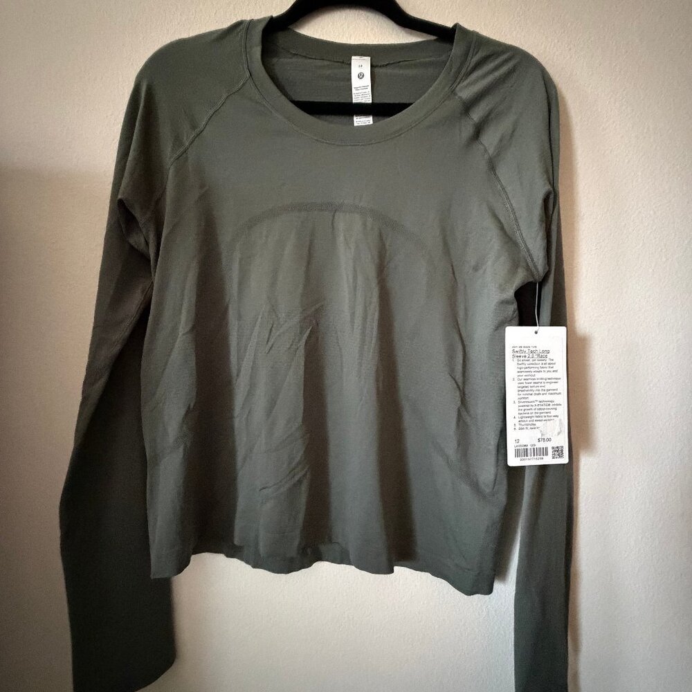 Lululemon Long Sleeve Tech tee
